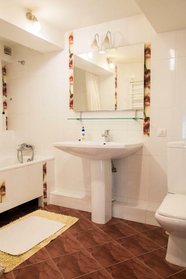 Apartment For Rent On Deribasovskaya Street Odessa Dış mekan fotoğraf